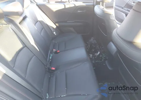 2017 Honda Accord Sport Se z USA, uszkodzony, nr VIN 1HGCR2F11HA200276